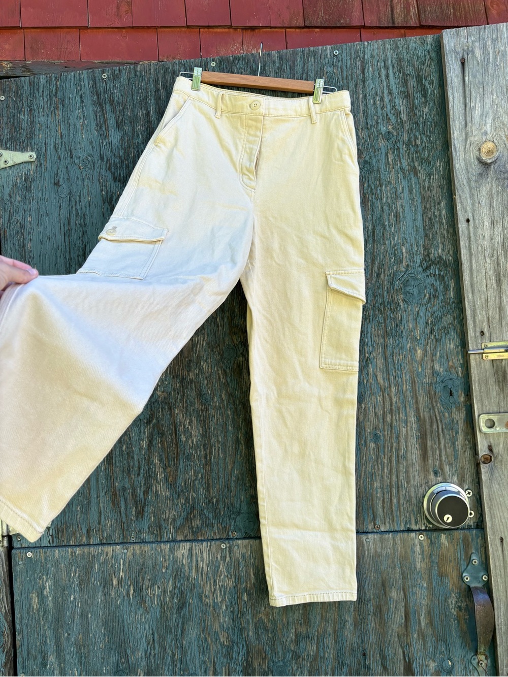 Wilfred Free Cream Cargo Pants - Classic Utility Style